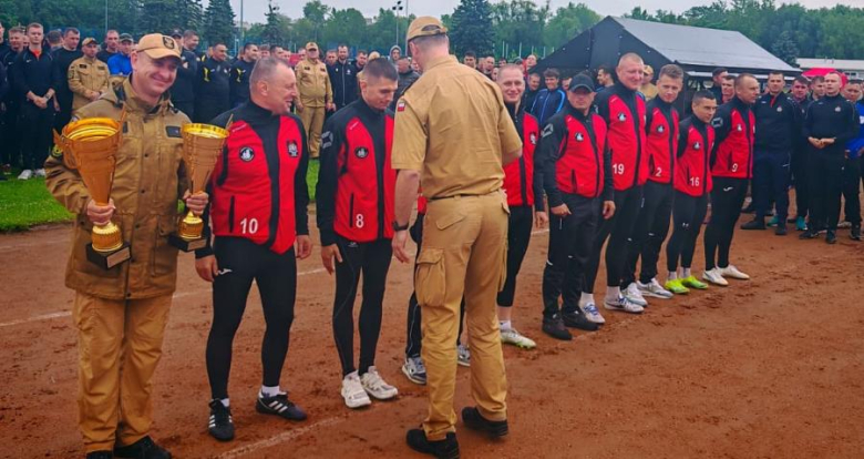 Strażacy-zawodowcy z Ząbkowic Śląskich mistrzami Dolnego Śląska w sporcie pożarniczym