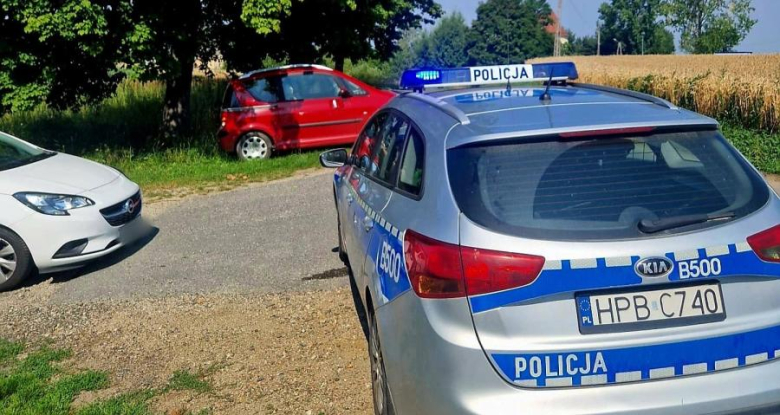 Kolizja dwóch pojazdów. Sprawczyni była pijana