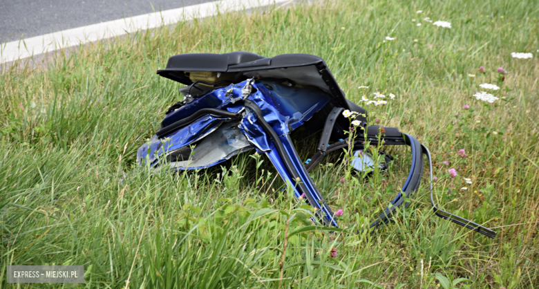 Wypadek motocykla i osobówki na małej obwodnicy Ząbkowic Śląskich. Zginął kierowca jednośladu