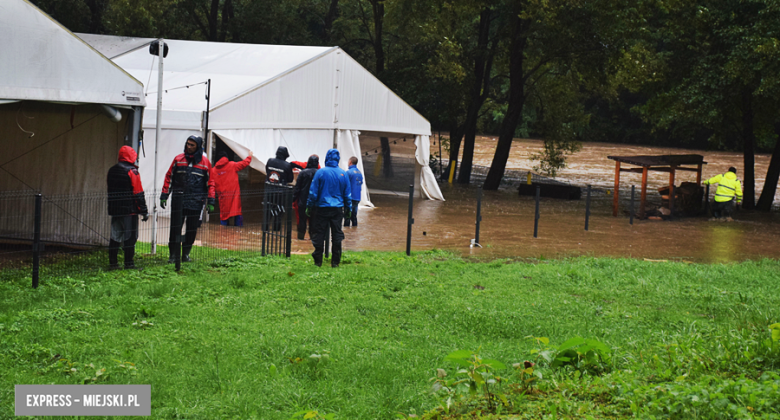 Sytuacja powodziowa w gminie Bardo - 13 września, godz. 19