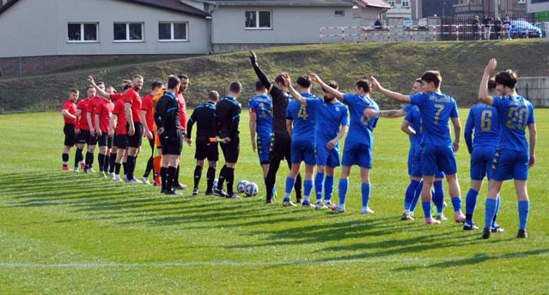 A-klasa, gr. II: Unia Bardo 3:0 (1:0) Zamek Trzebieszowice