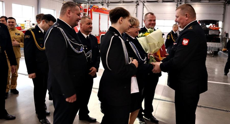 Pożegnanie z mundurem. St. bryg. Krzysztof Welcz kończy służbę po 32 latach w PSP Ząbkowice Śląskie