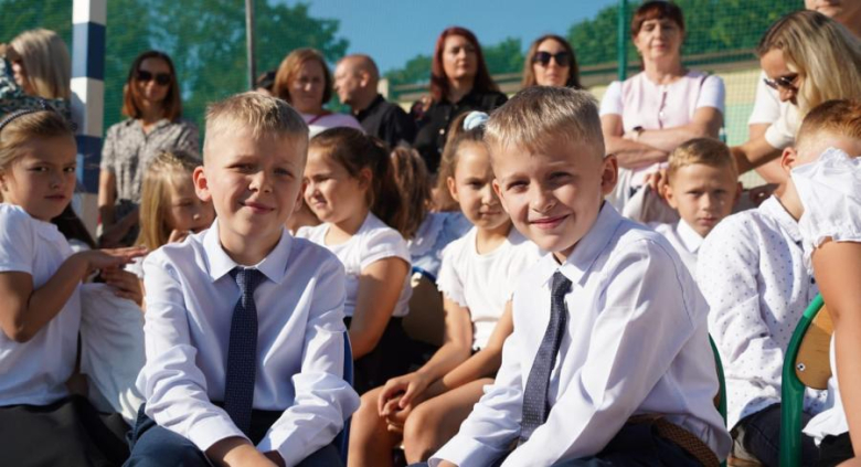 Gminne rozpoczęcie roku szkolnego w Szkole Podstawowej nr 2 w Ziębicach