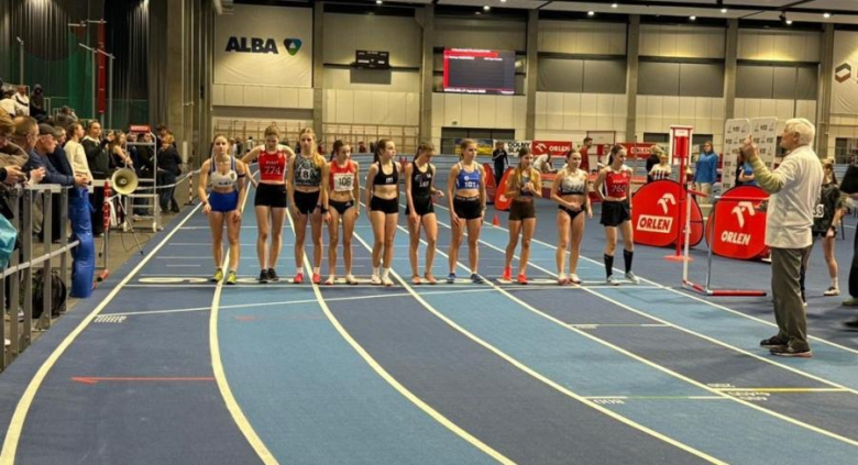 Sportowe emocje na arenie wojewódzkiej z udziałem lekkoatletów z Ziębic