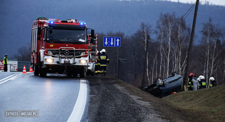 Dachowanie Renault na krajowej ósemce