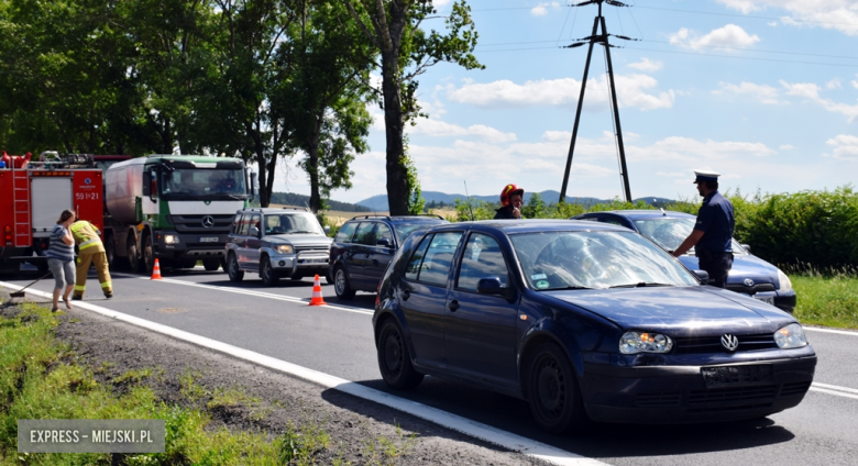 Zderzenie pojazdów na drodze krajowej nr 8