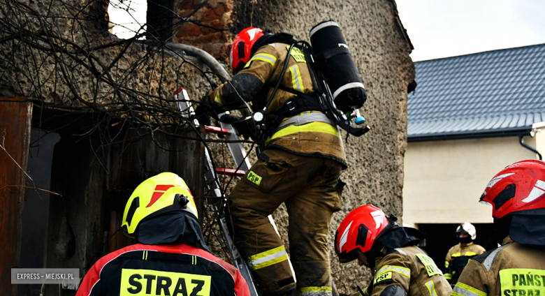 Pożar budynku gospodarczego w Braszowicach