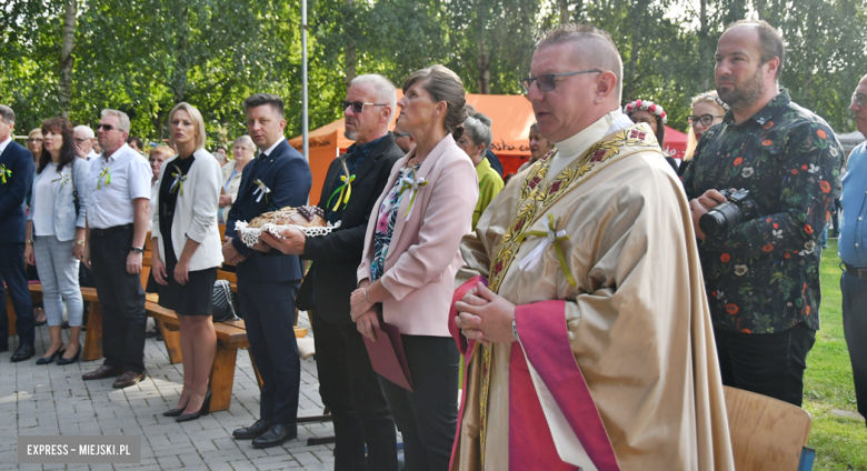 Dożynki gminy Bardo w Dzbanowie