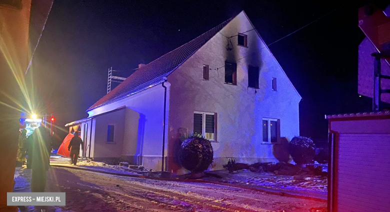 	Pożar w budynku mieszkalnym w Tomicach. Nie żyje mężczyzna