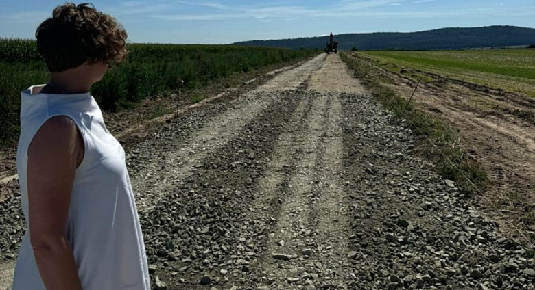 Będzie remont drogi dojazdowej do gruntów rolnych ze Stoszowic do Budzowa