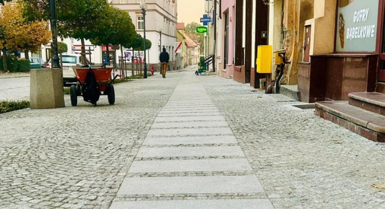 	Prace przy przebudowie ul. Klasztornej, Rynku i Kościuszki na ukończeniu