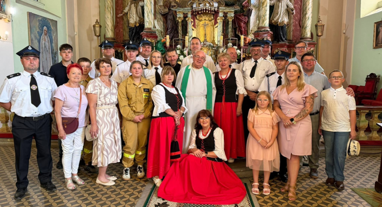Po ponad 52 latach kapłaństwa i 18 latach w Stoszowicach ksiądz Marian Maluk przeszedł na emeryturę