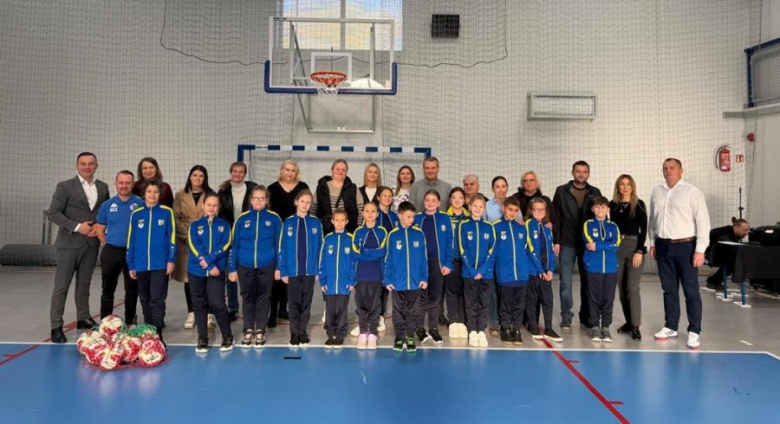 	W Kamieńcu Ząbkowickim zainaugurowano rok szkolny klas sportowych