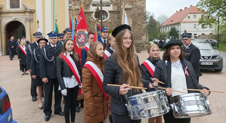 Obchody 231. rocznicy uchwalenia Konstytucji 3 Maja w Kamieńcu Ząbkowickim