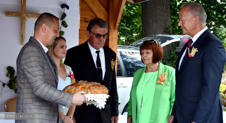 Dożynki Gminy Bardo w Dzbanowie