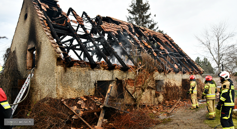 Pożar budynku gospodarczego w Braszowicach