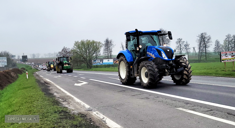 Trwa protest rolników z powiatu ząbkowickiego