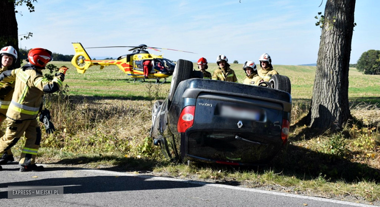 Zderzenie dwóch pojazdów za Bobolicami. Droga zablokowana. Interweniuje śmigłowiec LPR [foto]