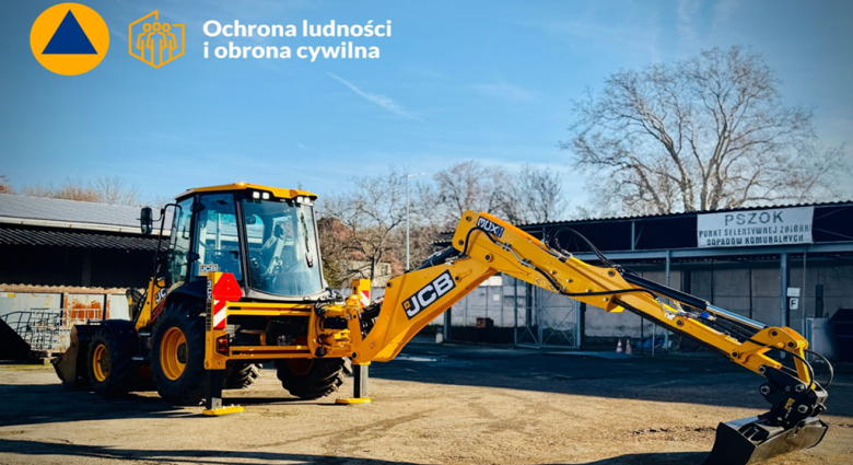 Nowa koparko-ładowarka dla Gminy Ziębice w ramach programu ochrony ludności