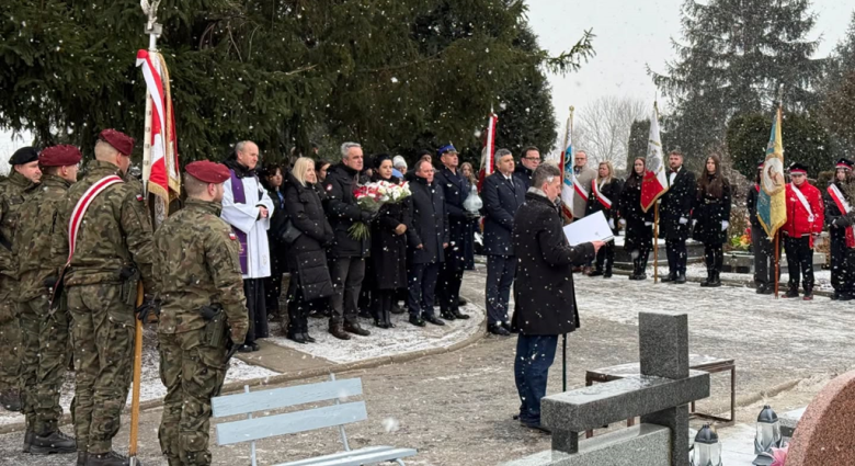Uroczyste odsłonięcie pomnika Jakuba Kasprzyka w Ząbkowicach Śląskich
