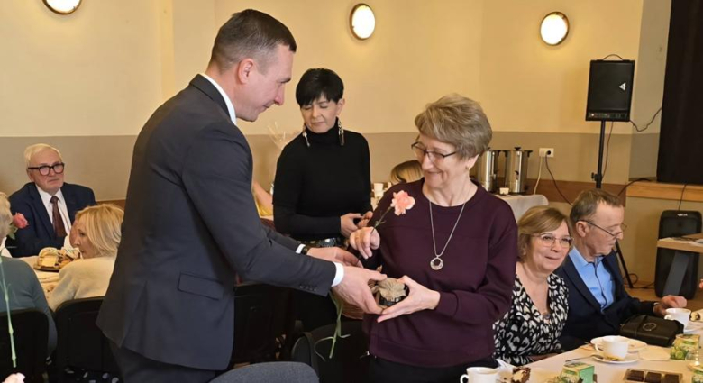 Dzień Kobiet w Klubie Seniora