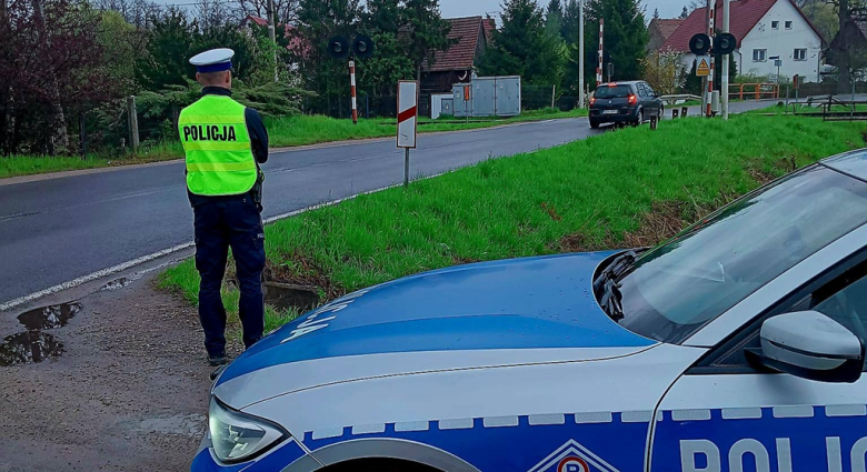  Policyjna akcja „Bezpieczny przejazd kolejowy” w powiecie ząbkowickim