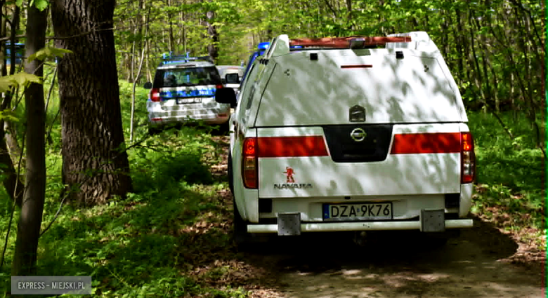 Odnaleziono ciało zaginionej 63-latki. Tragiczny finał poszukiwań mieszkanki Mąkolna