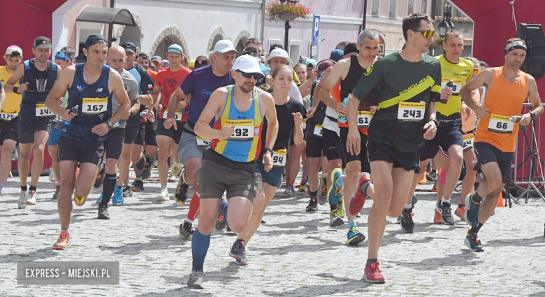 Sportowe emocje w Złotym Stoku. XV Bieg na Jawornik za nami