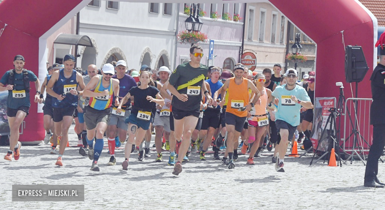 Sportowe emocje w Złotym Stoku. XV Bieg na Jawornik za nami