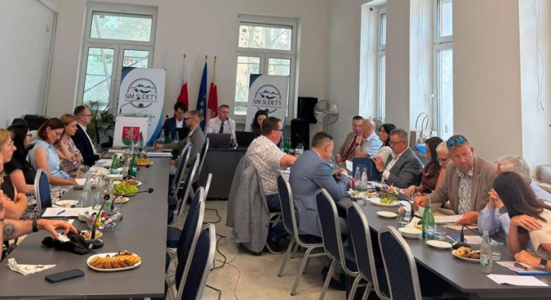 Gmina Kamieniec Ząbkowicki chce rozwijać budownictwo mieszkaniowe we współpracy z SIM Sudety