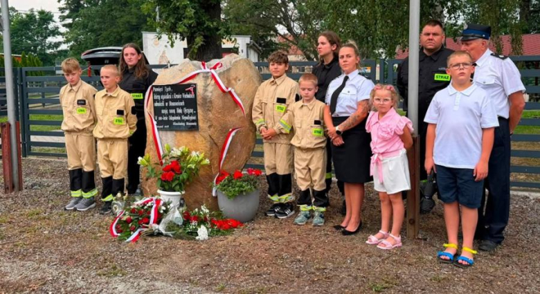 Mieszkańcy gminy Stoszowice uczcili bohaterów Godziny „W”