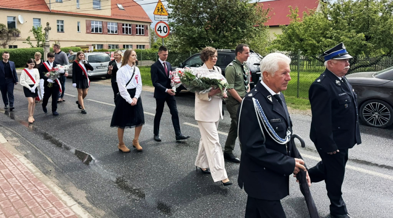 Gminne obchody święta Konstytucji 3 maja w Budzowie