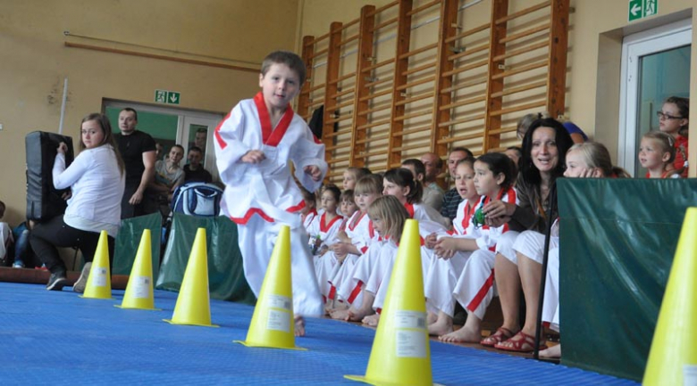 Najmłodsi zawodnicy taekwondo w Bardzie 