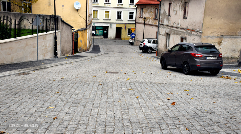 Po rocznej przebudowie Plac Kościelny ponownie otwarty