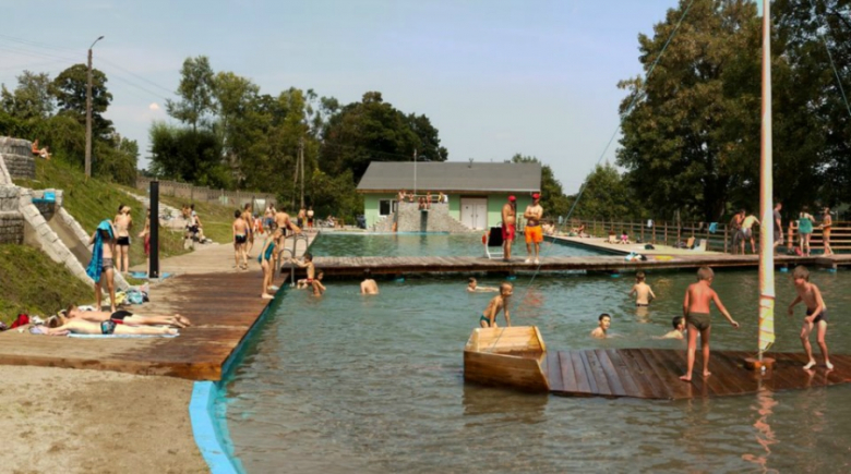 Zakaz kąpieli na basenie w Złotym Stoku