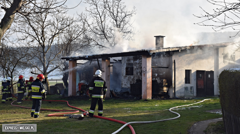 Pożar budynku gospodarczego w Brzeźnicy