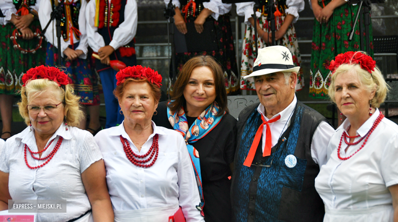 XXVIII Wojewódzki Festiwal Zespołów Artystycznych Kół Gospodyń Wiejskich w Stolcu