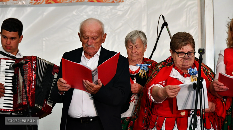 W Starym Henrykowie podziękowano za plony. Dożynki Gminy Ciepłowody
