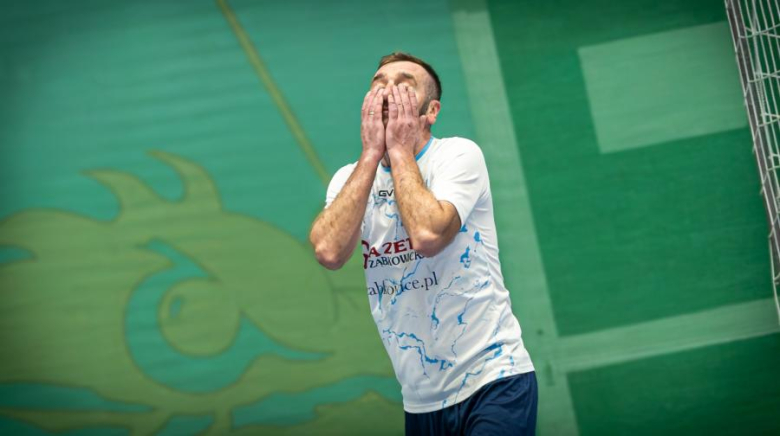 Ząbkowicka Liga Futsalu wkroczyła w decydującą fazę. Znamy cztery ekipy, które zawalczą o mistrza
