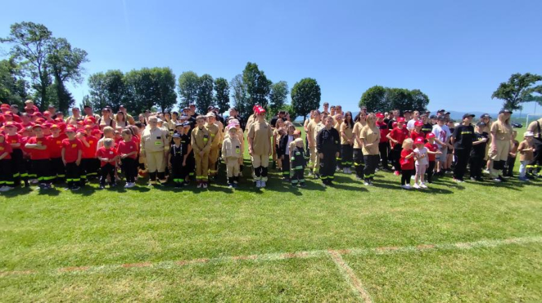 Dziecięce i młodzieżowe drużyny pożarnicze rywalizowały w zawodach sportowo-pożarniczych