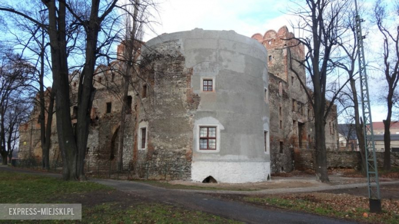 Wycieczka po ząbkowickim zamku