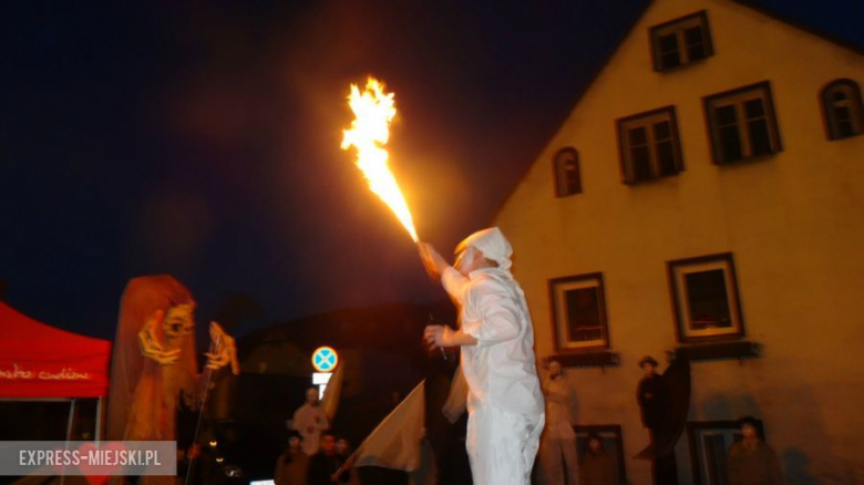 Pokaz przygotowany przez Teatr Ruchu działajączy przy CKiP w Bardzie