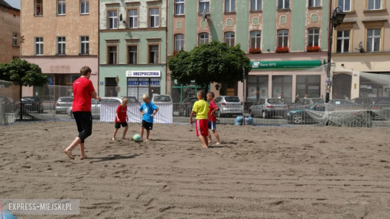 trakcji "Dni i Nocy Krzywej Wieży"