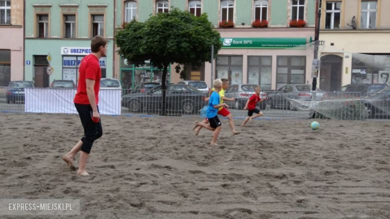 trakcji "Dni i Nocy Krzywej Wieży"