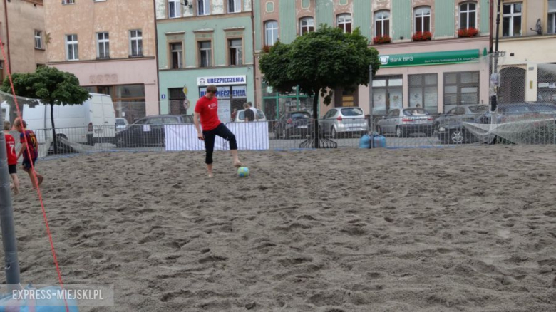 trakcji "Dni i Nocy Krzywej Wieży"