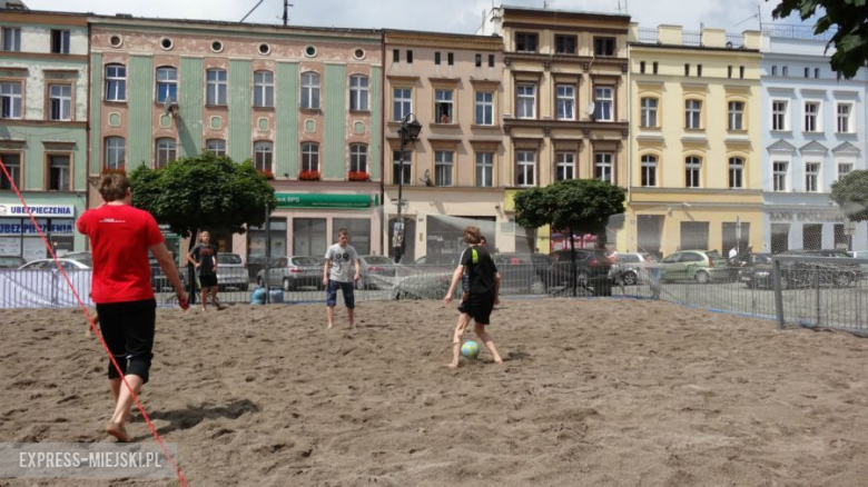 trakcji "Dni i Nocy Krzywej Wieży"