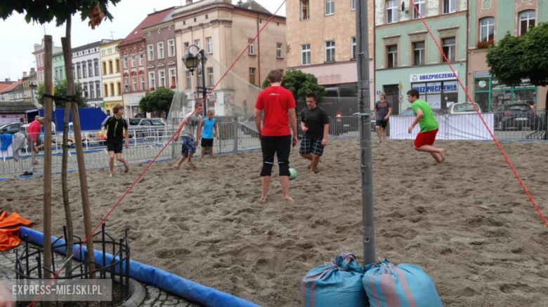 trakcji "Dni i Nocy Krzywej Wieży"