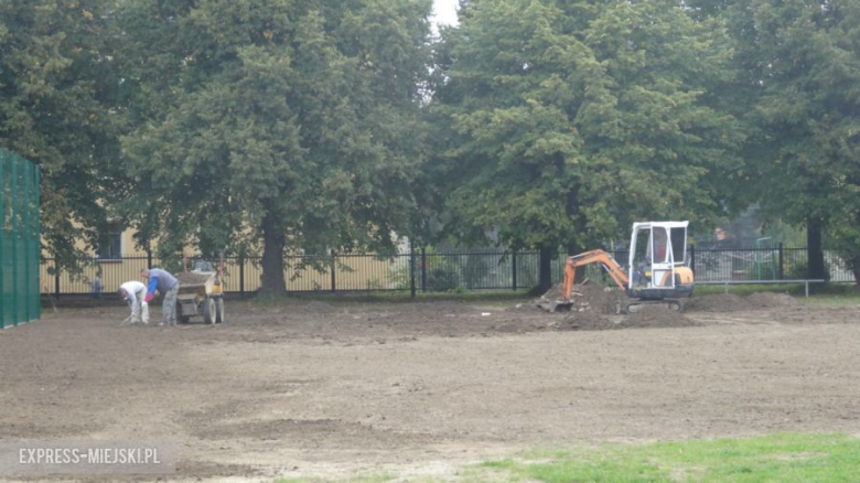 Dobiegają końca prace przy budowie boiska wielofunkcyjnego