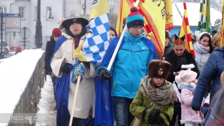 Orszak Trzech Króli już po raz piąty przeszedł ulicami Barda