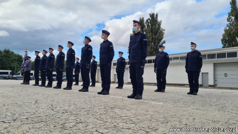 Ponad stu nowo przyjętych policjantów w garnizonie dolnośląskim